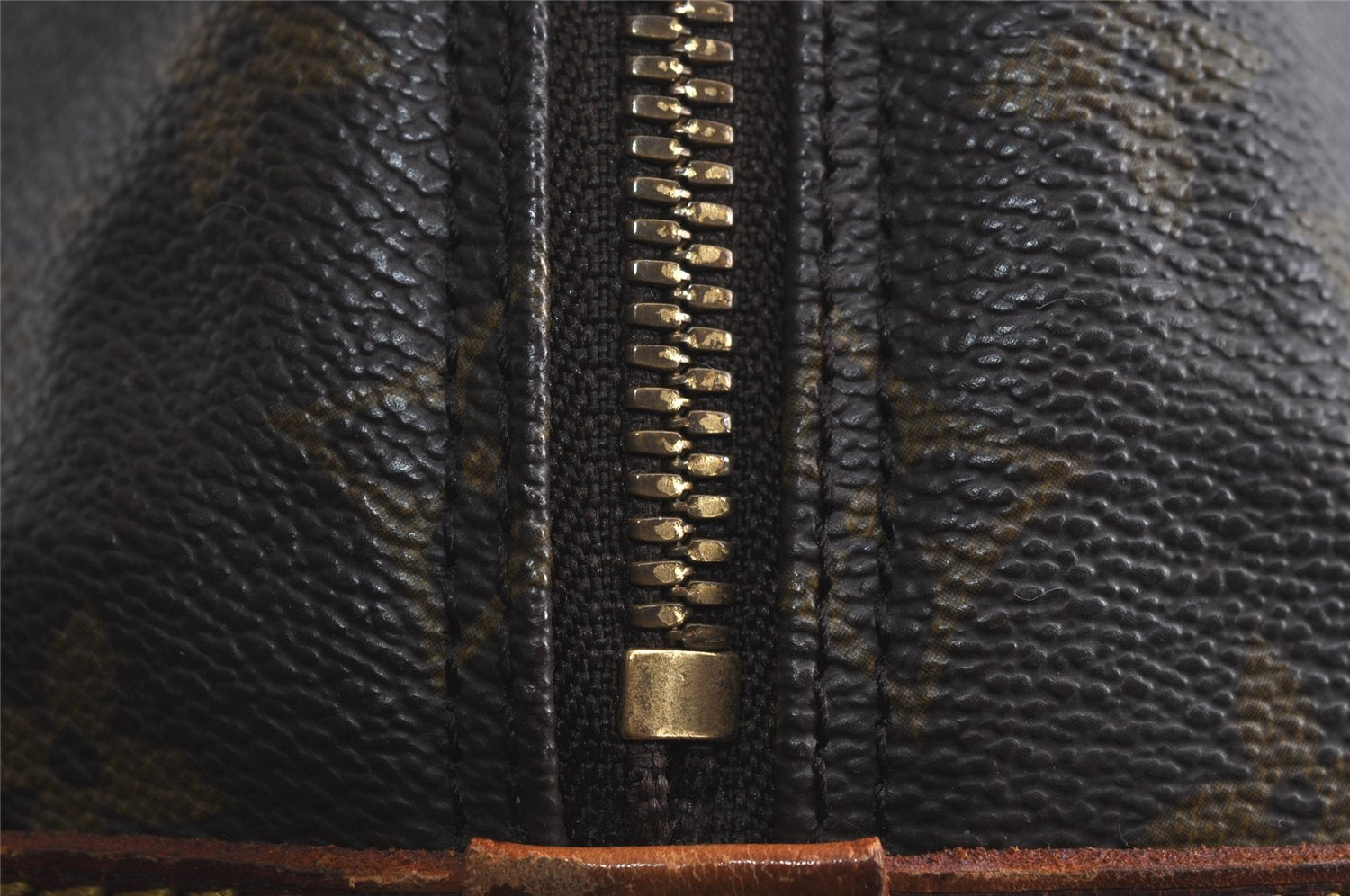 Authentic Louis Vuitton Monogram Alma Hand Bag Purse M51130 LV 6259I