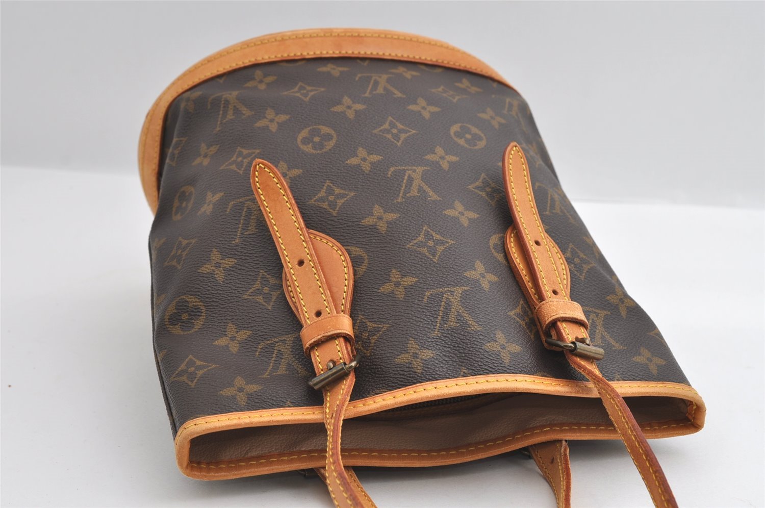 Authentic Louis Vuitton Monogram Bucket PM Shoulder Tote Bag M42238 LV 6260I