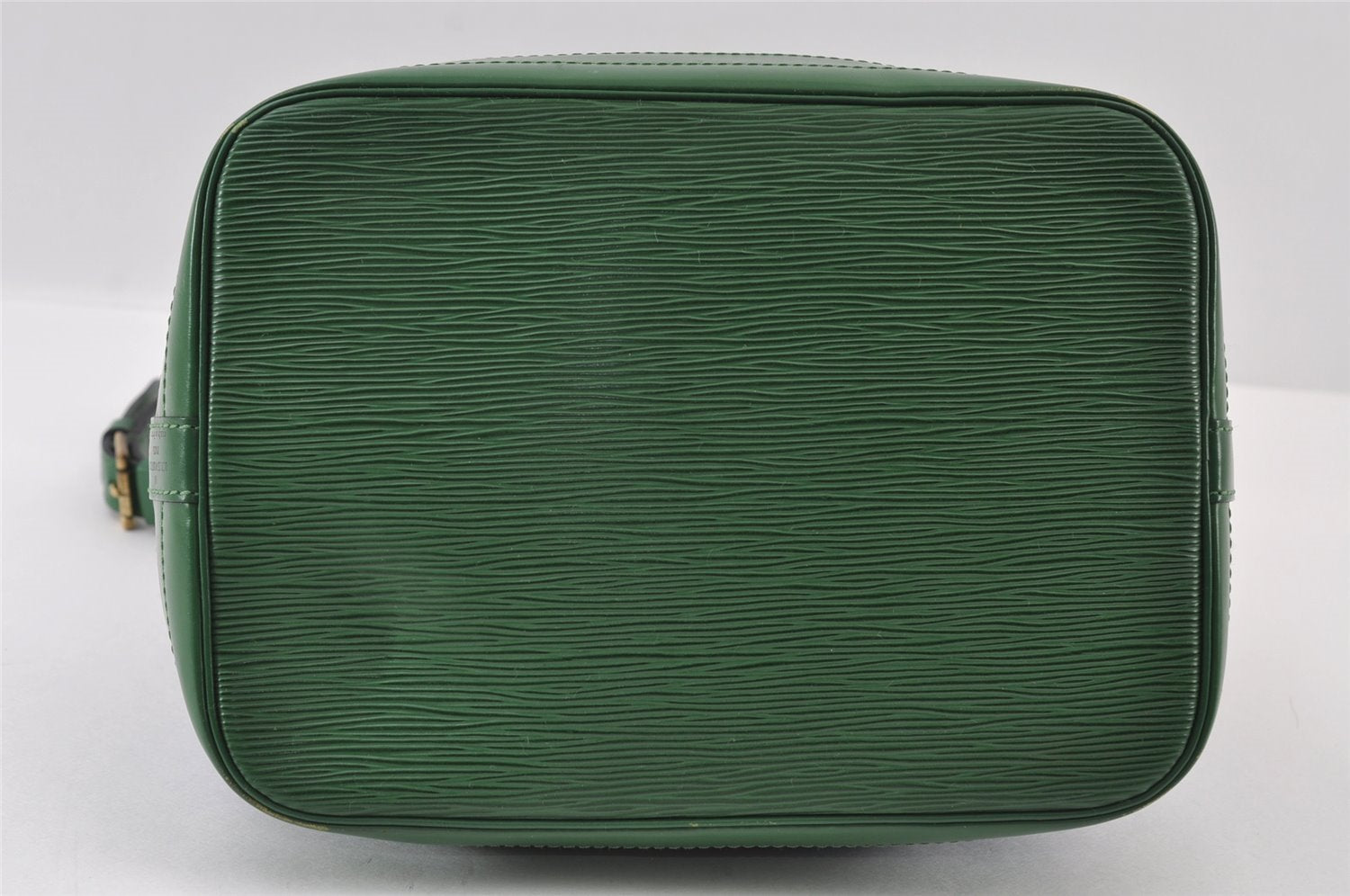 Authentic Louis Vuitton Epi Noe Bi-color Blue x Green Drawstring Bag LV 6261I