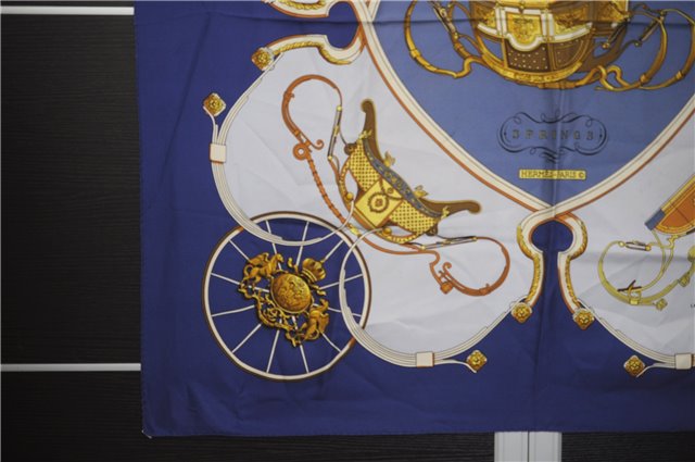 Authentic HERMES Carre 90 Scarf 