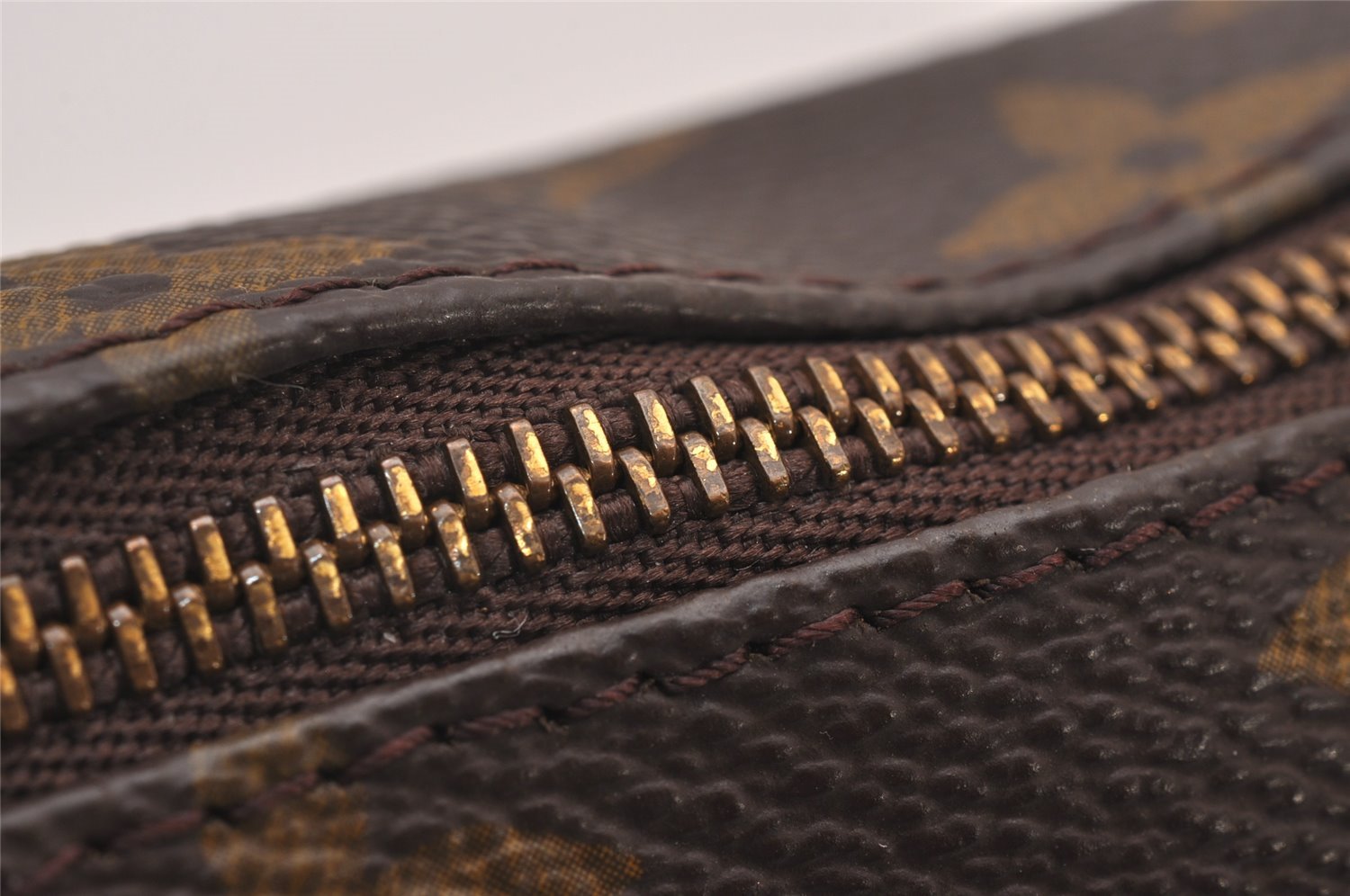 Authentic Louis Vuitton Monogram Pochette Accessoires Pouch M51980 LV 6266I