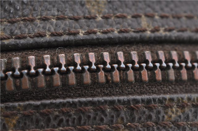 Auth Louis Vuitton Monogram Trousse Toilette 28 Clutch Hand Bag M47522 LV 6283D