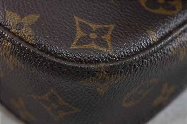 Auth LOUIS VUITTON Monogram Saint Cloud MM Shoulder Cross Bag M51243 LV 6287C