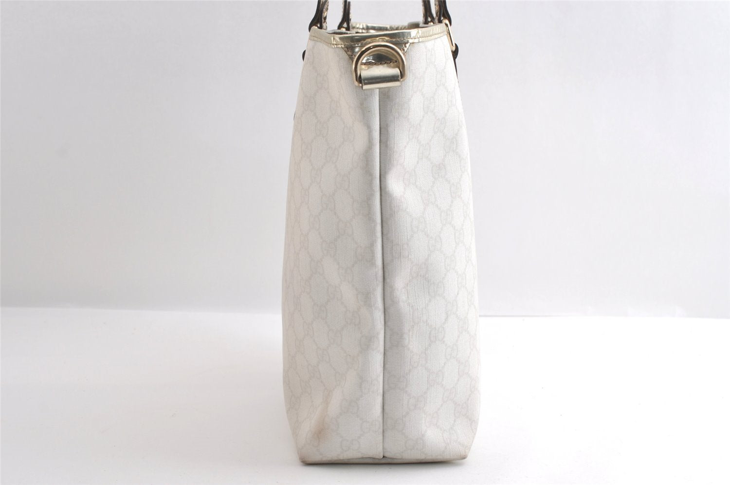 Authentic GUCCI Vintage Shoulder Tote Bag GG PVC Enamel 189896 White 6292I