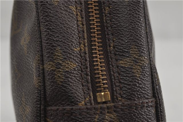 Auth Louis Vuitton Monogram Trousse Toilette 23 Clutch Hand Bag M47524 LV 6305D