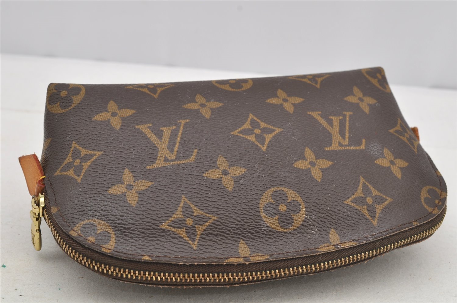 Authentic Louis Vuitton Monogram Pochette Cosmetic Pouch M47515 LV 6308I