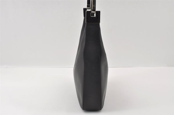 Authentic GUCCI Vintage Shoulder Bag Purse Leather 0013812 Black 6311I