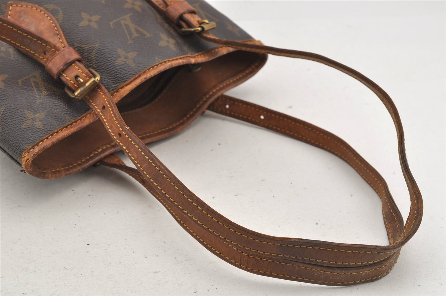 Authentic Louis Vuitton Monogram Bucket PM Shoulder Bag Old Model Junk 6317I