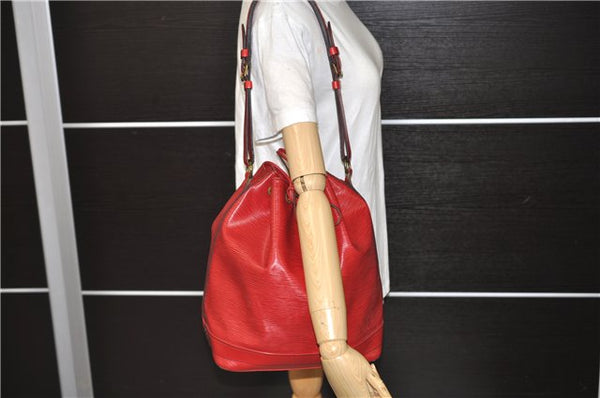 Authentic LOUIS VUITTON Epi Noe Red Shoulder Bag M44007 LV 6318C