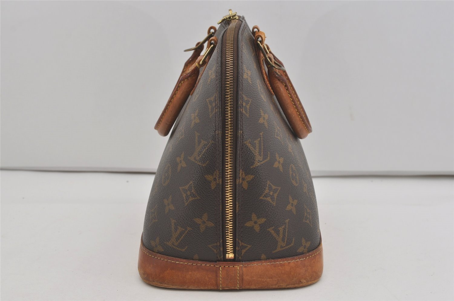 Authentic Louis Vuitton Monogram Alma Hand Bag Purse M51130 LV 6326I