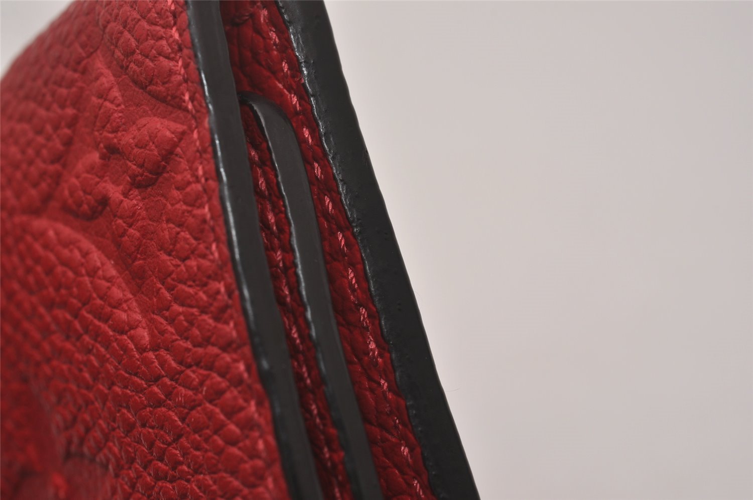 Auth Louis Vuitton Monogram Empreinte Multicles 6 Key Case Red M63708 Box 6331I