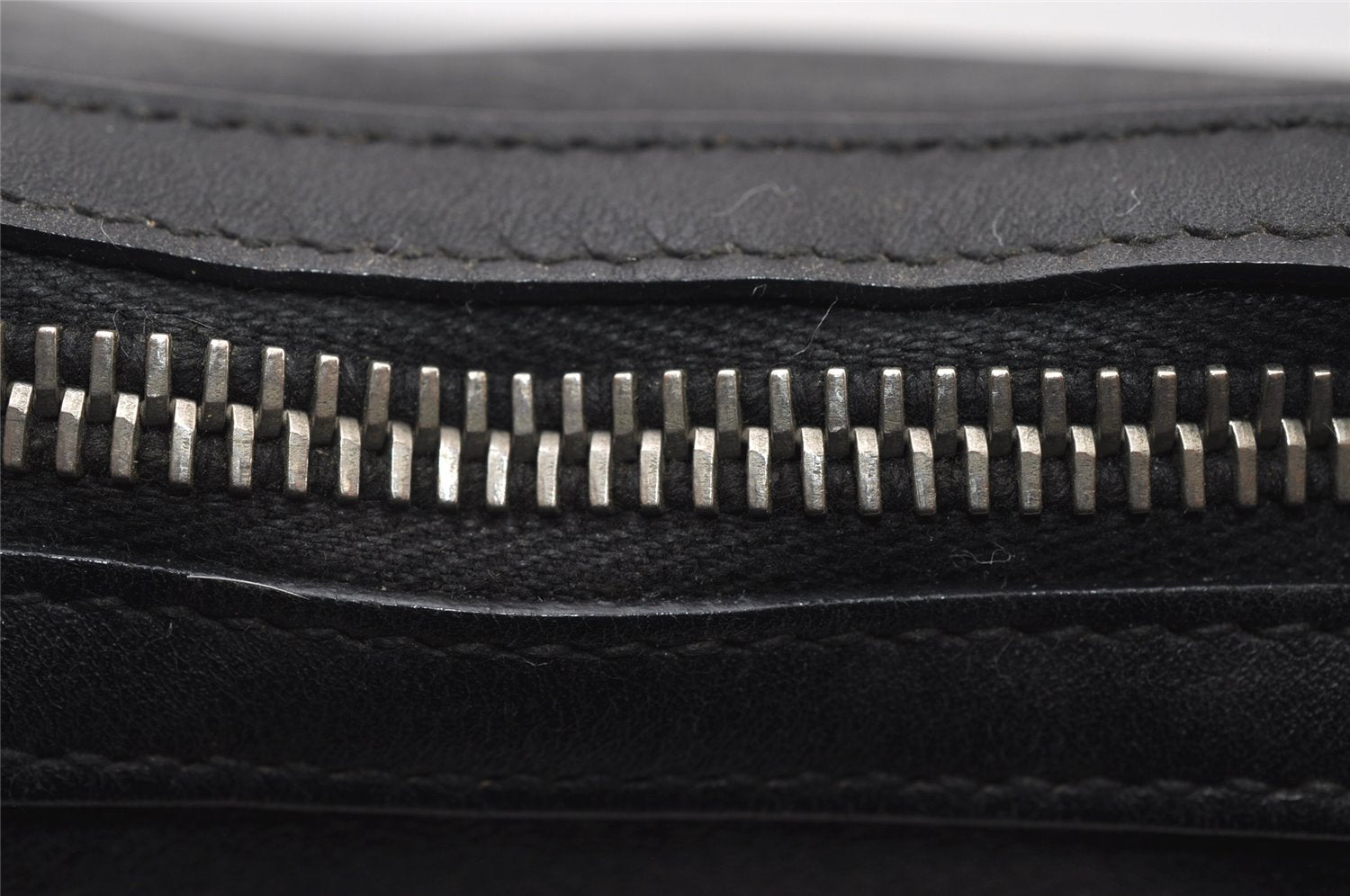 Authentic GUCCI Vintage Shoulder Hand Bag Purse Leather 0013812 Black 6333I