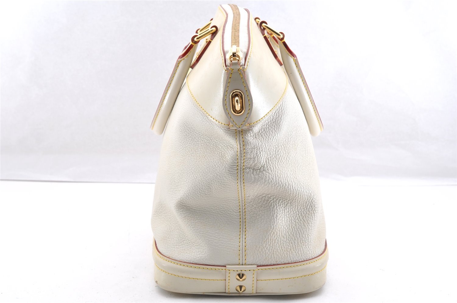 Authentic Louis Vuitton Suhali Lockit MM Hand Bag White M91874 LV 6349I