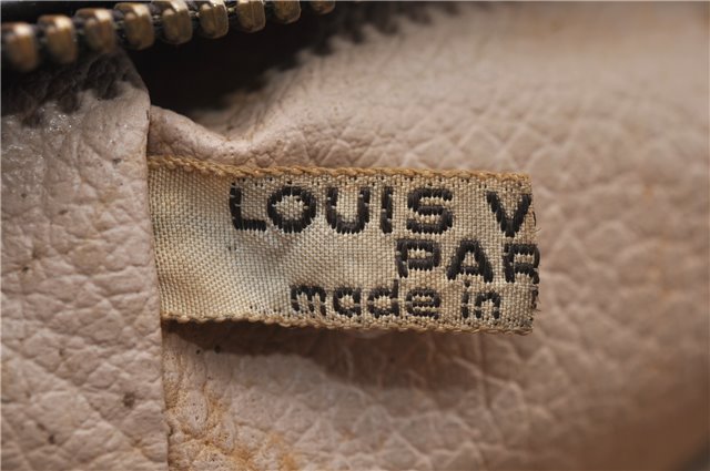 Auth LOUIS VUITTON Monogram Trousse Toilette 28 Clutch Hand Bag M47522 LV 6352C