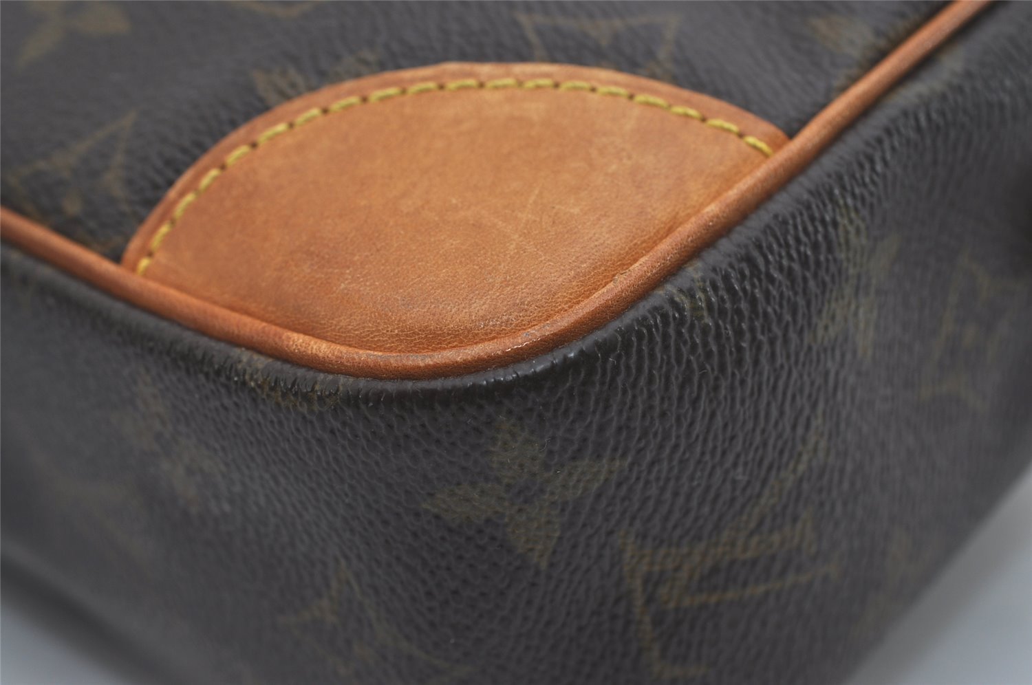 Authentic Louis Vuitton Monogram Compiegne 28 Clutch Hand Bag M51845 LV 6354I