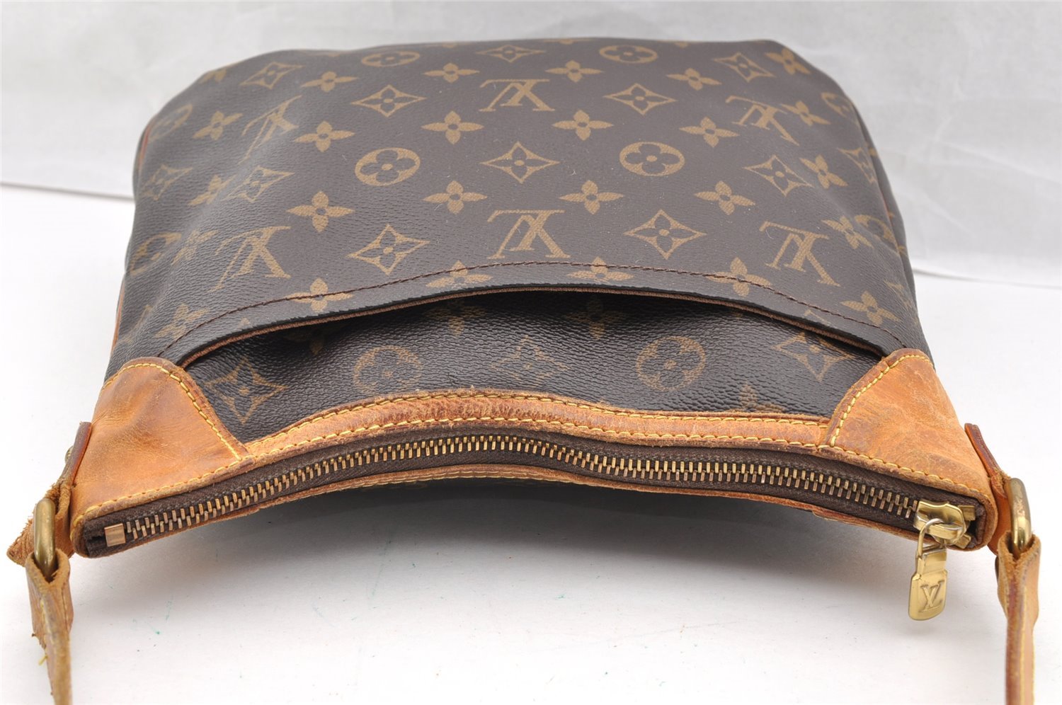 Authentic Louis Vuitton Monogram Odeon PM Shoulder Cross Bag M56390 LV 6356I