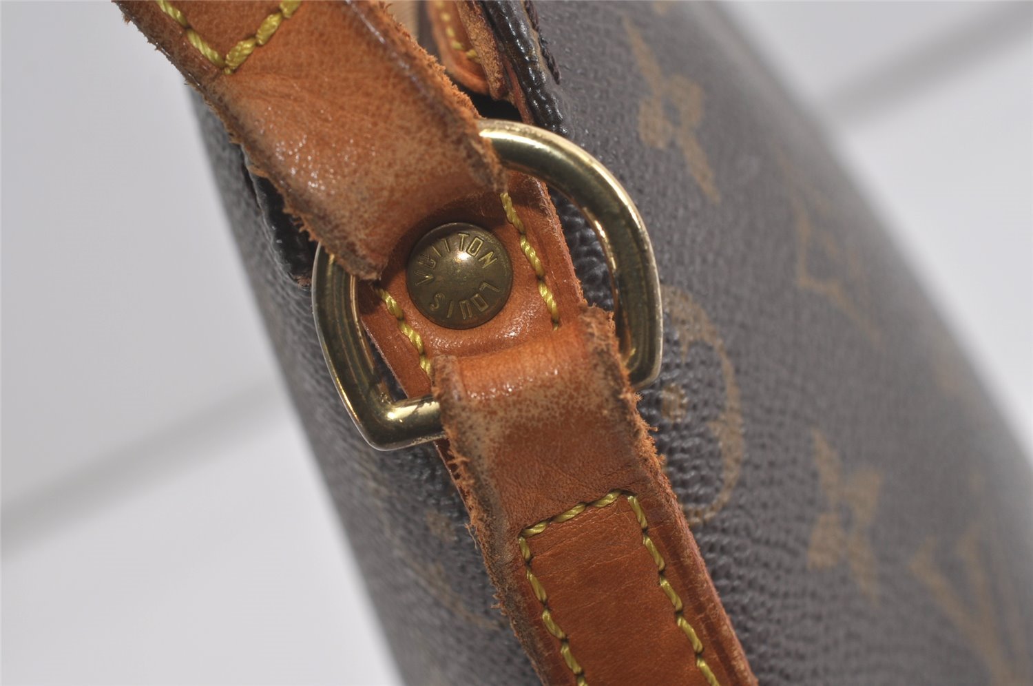 Authentic Louis Vuitton Monogram Drouot Shoulder Cross Bag M51290 LV Junk 6363I