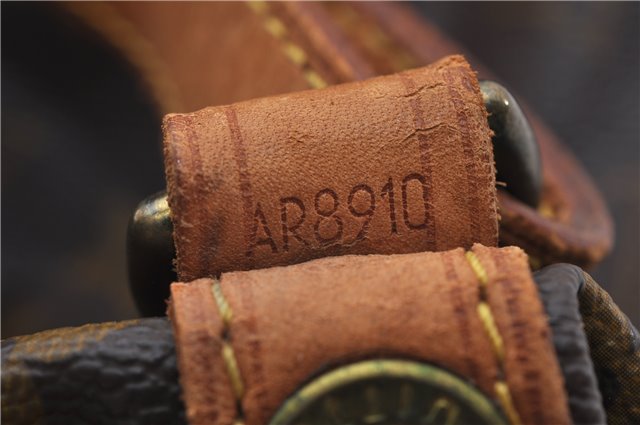 Authentic LOUIS VUITTON Monogram Noe Shoulder Bag M42224 LV 6365C