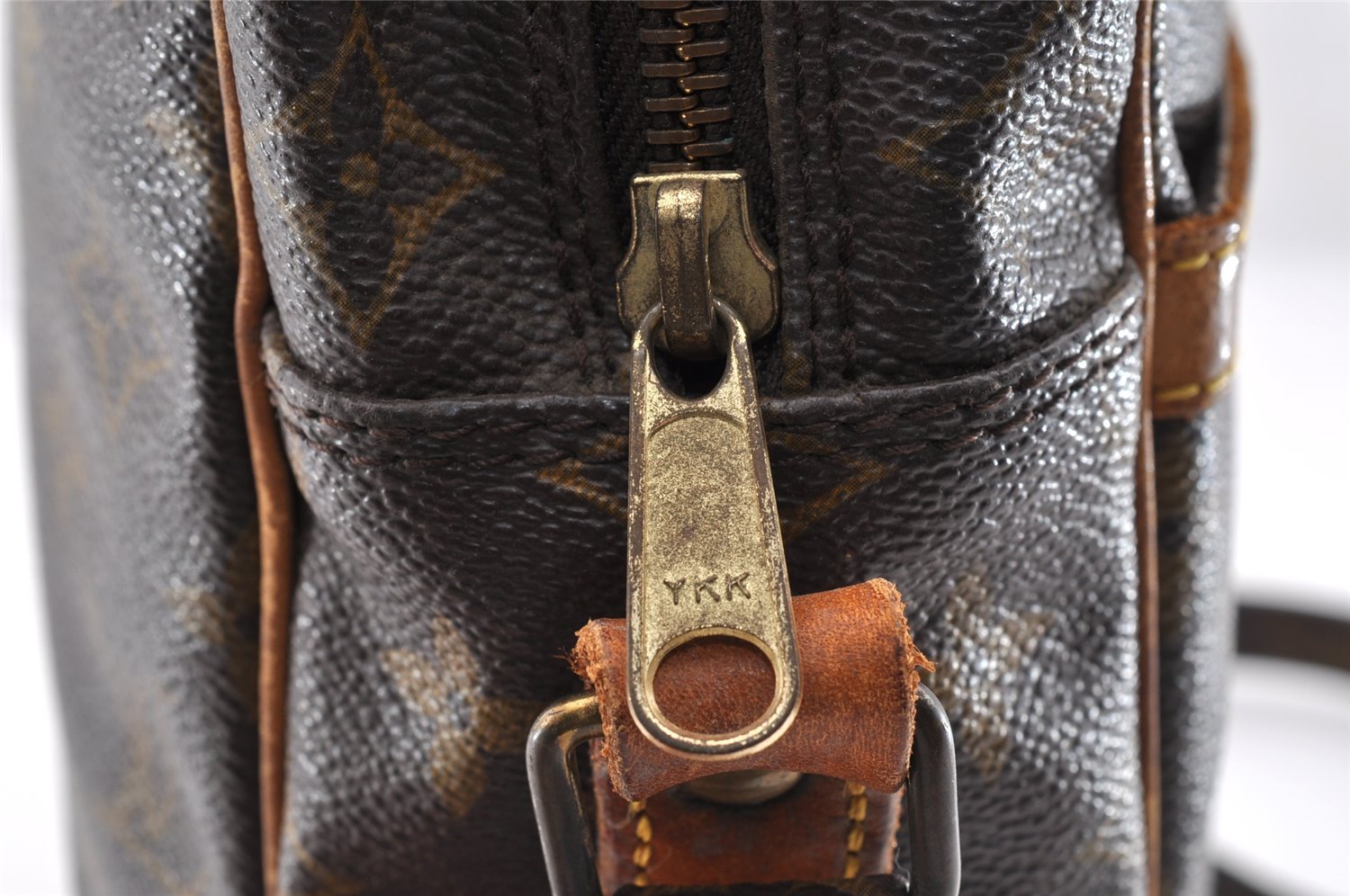 Authentic Louis Vuitton Monogram Danube MM Shoulder Cross Bag M45264 LV 6365I