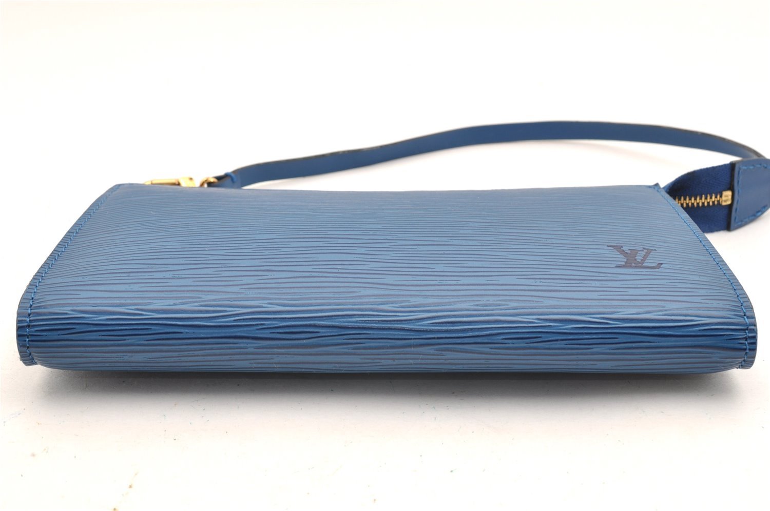 Authentic Louis Vuitton Epi Pochette Accessoires Pouch Blue M52945 LV Junk 6367I