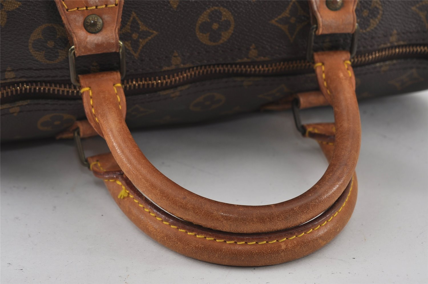 Authentic Louis Vuitton Monogram Speedy 30 Hand Boston Bag M41526 LV 6372I