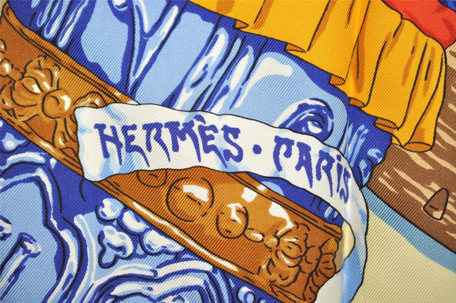 Authentic HERMES Carre 90 Scarf 