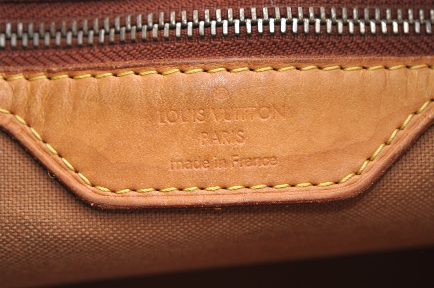 Authentic Louis Vuitton Monogram Batignolles Horizontal Tote Bag M51154 LV 6379H