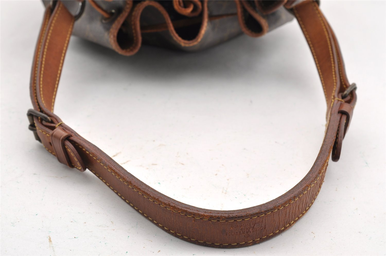 Authentic Louis Vuitton Monogram Noe Shoulder Drawstring Bag M42224 LV 6383I