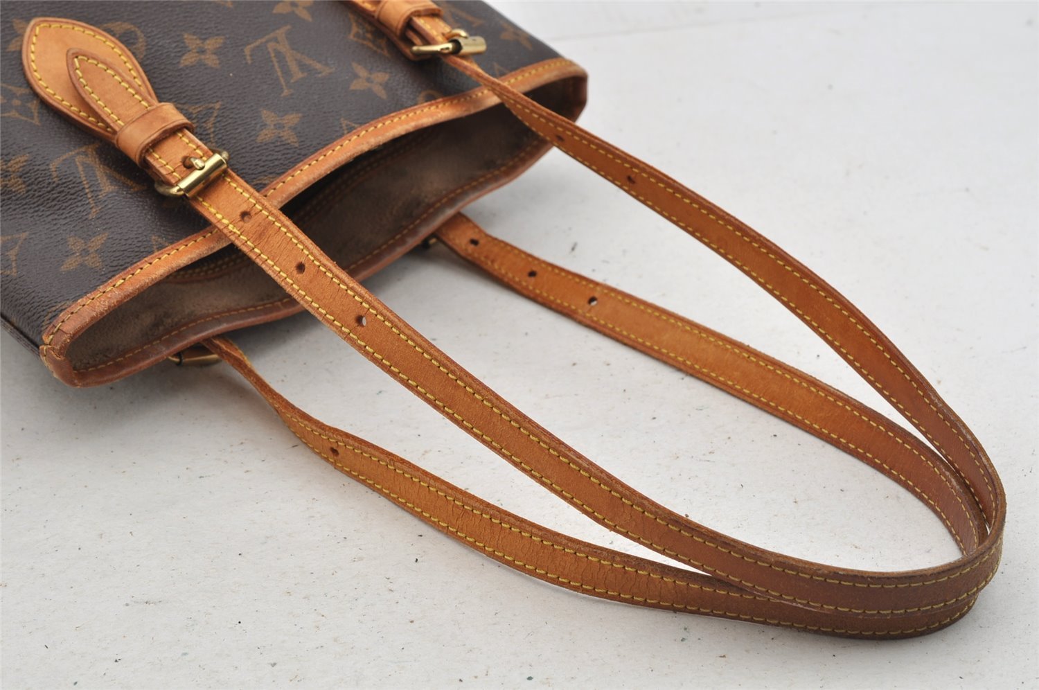 Authentic Louis Vuitton Monogram Bucket PM Shoulder Tote Bag M42238 Junk 6387I