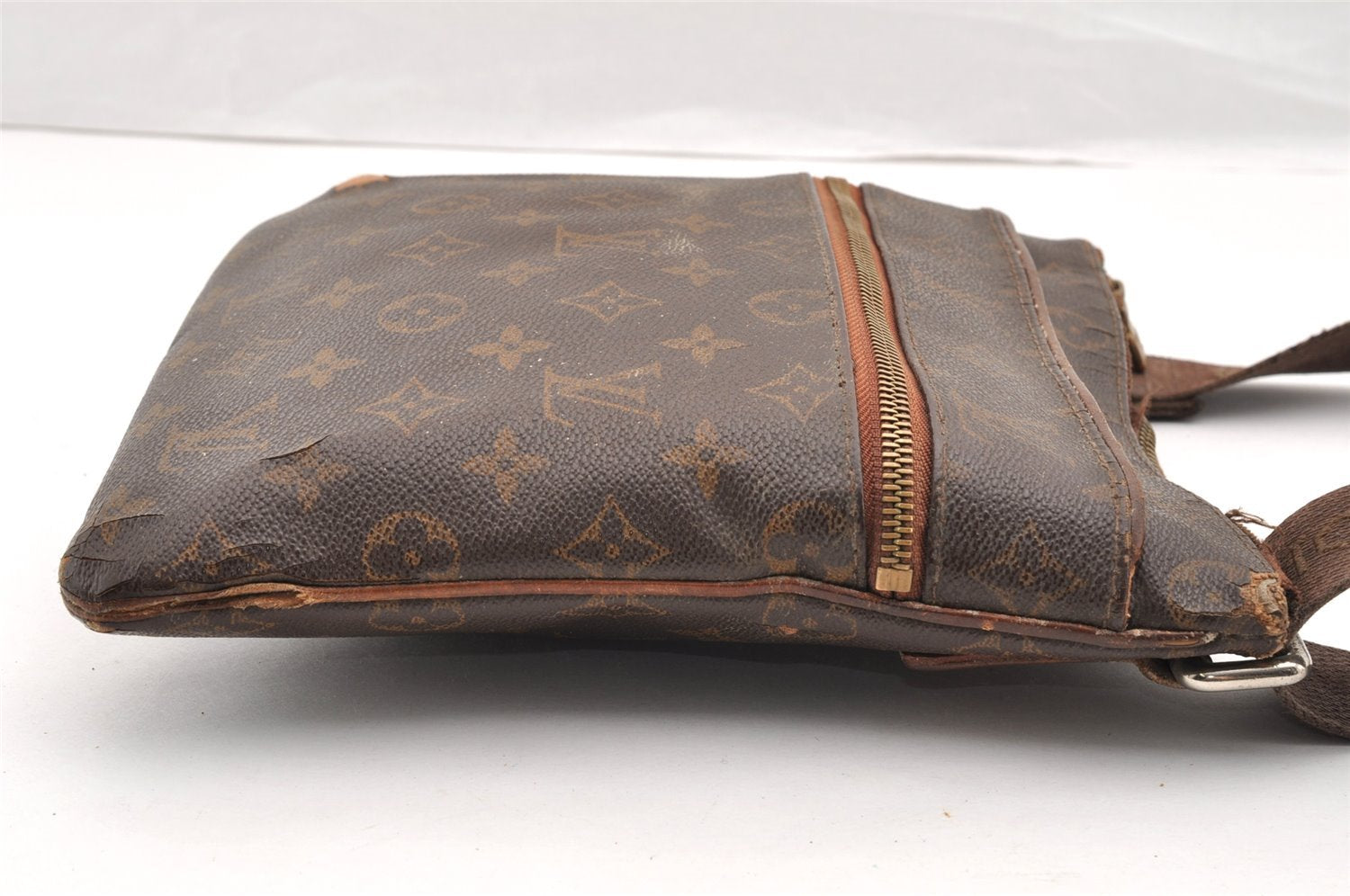 Authentic Louis Vuitton Monogram Pochette Valmy M40524 Shoulder Bag Junk 6388I