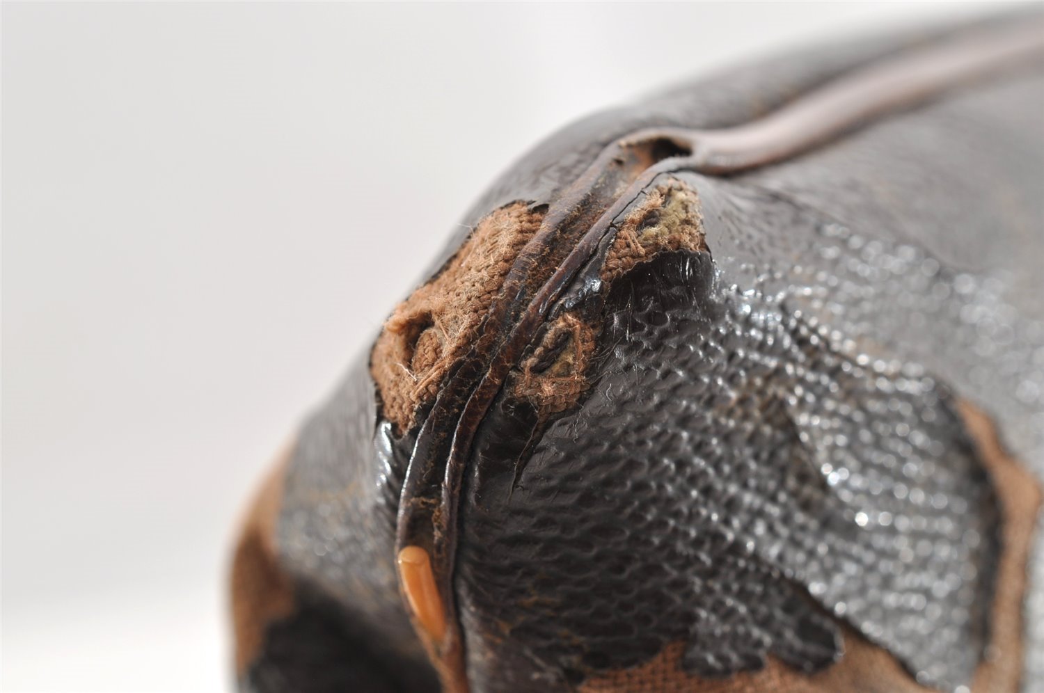 Authentic Louis Vuitton Monogram Pochette Valmy M40524 Shoulder Bag Junk 6388I