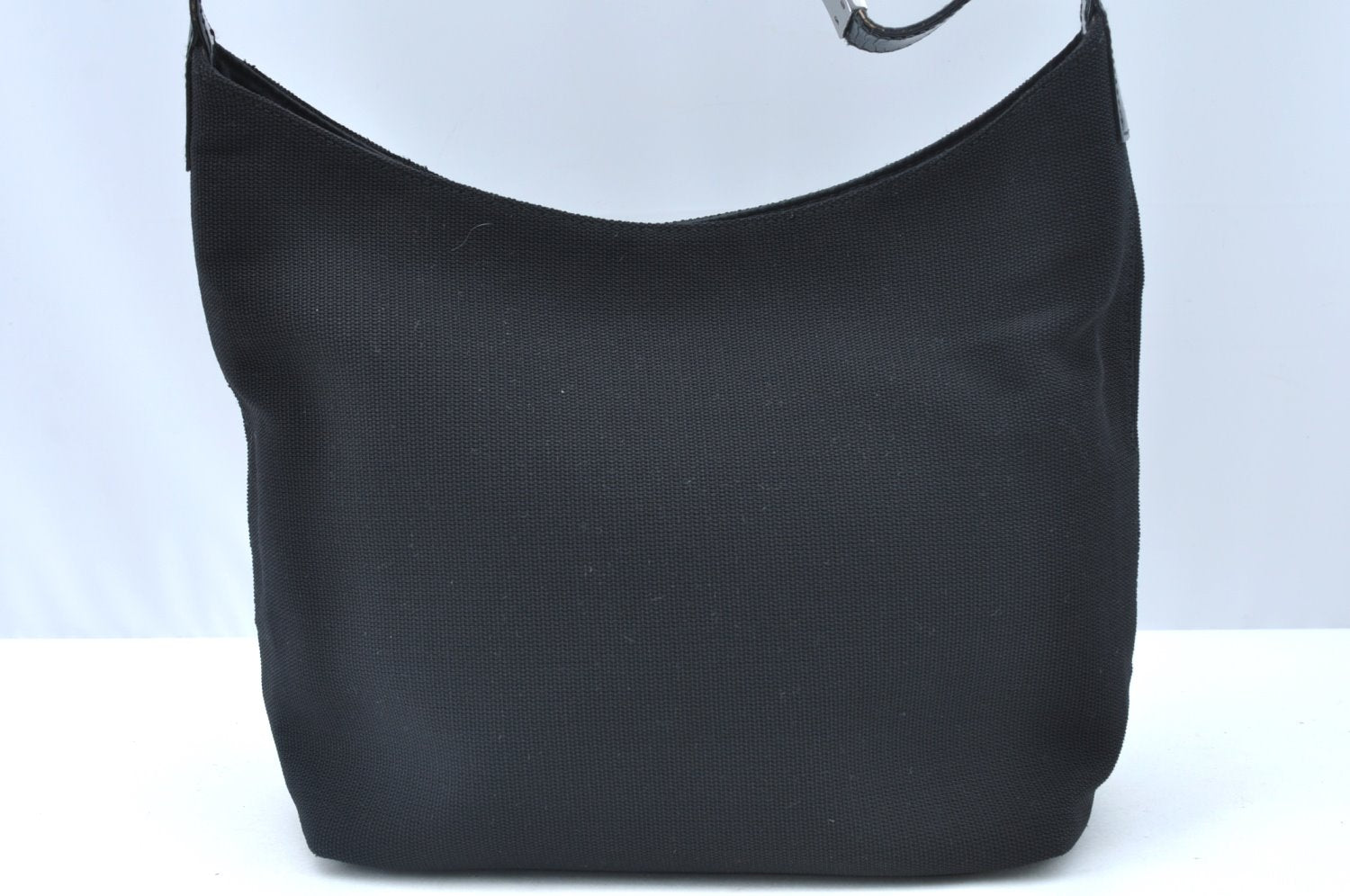 Authentic GUCCI Vintage Shoulder Hand Bag Purse Nylon Enamel Black Junk 6401I