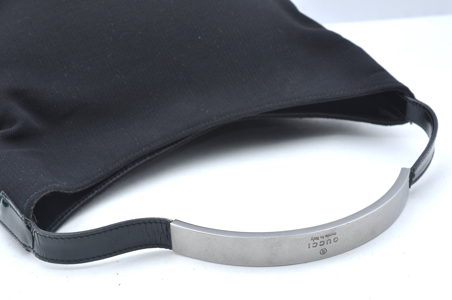 Authentic GUCCI Vintage Shoulder Hand Bag Purse Nylon Enamel Black Junk 6401I