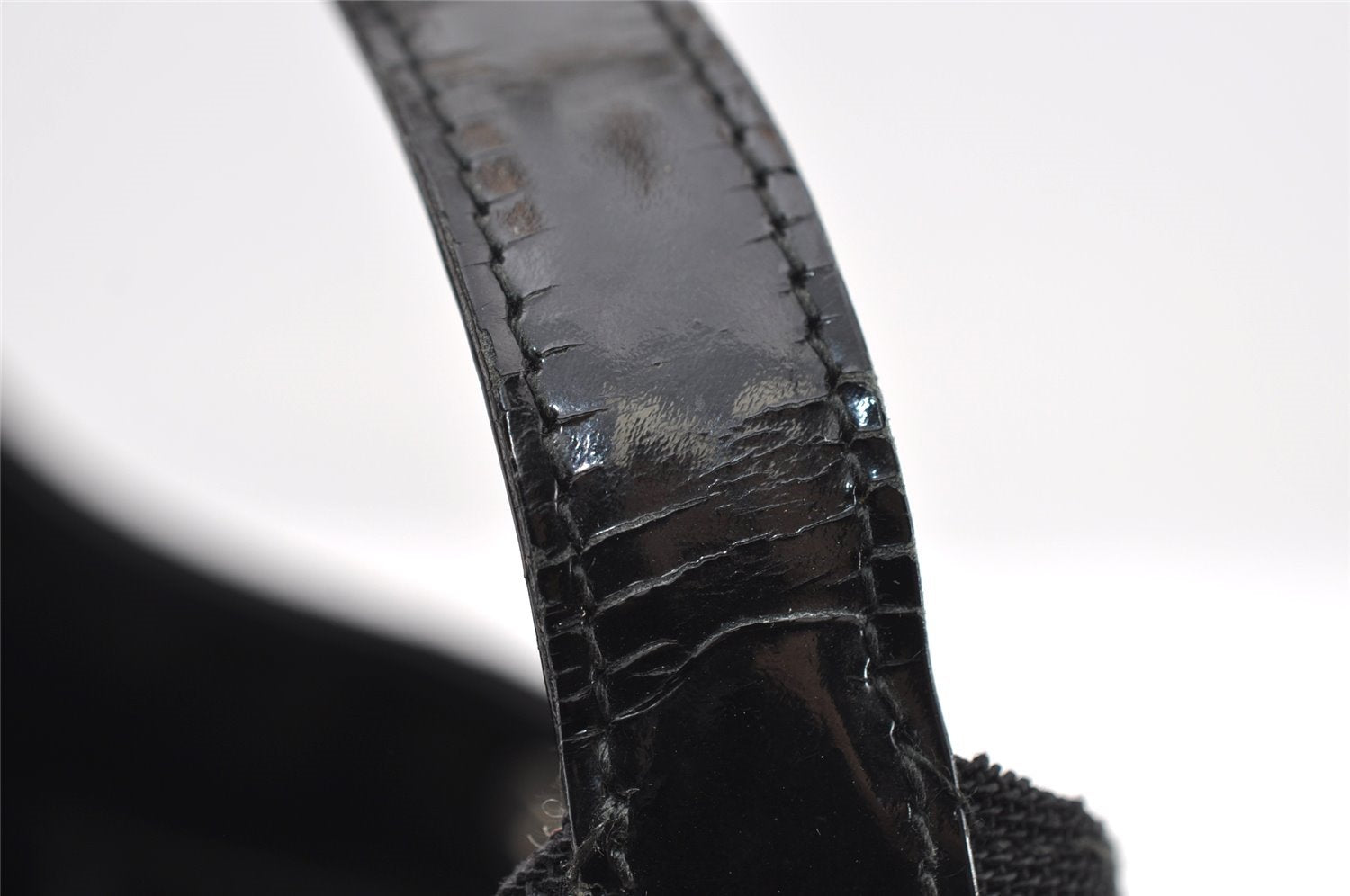 Authentic GUCCI Vintage Shoulder Hand Bag Purse Nylon Enamel Black Junk 6401I