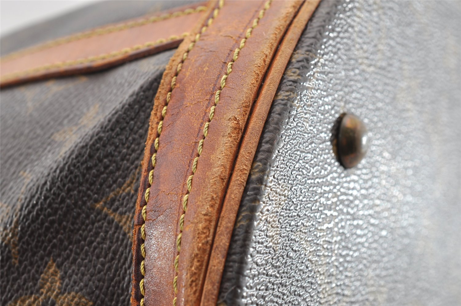 Authentic Louis Vuitton Monogram Bucket GM Shoulder Tote Bag M42236 LV 6404I