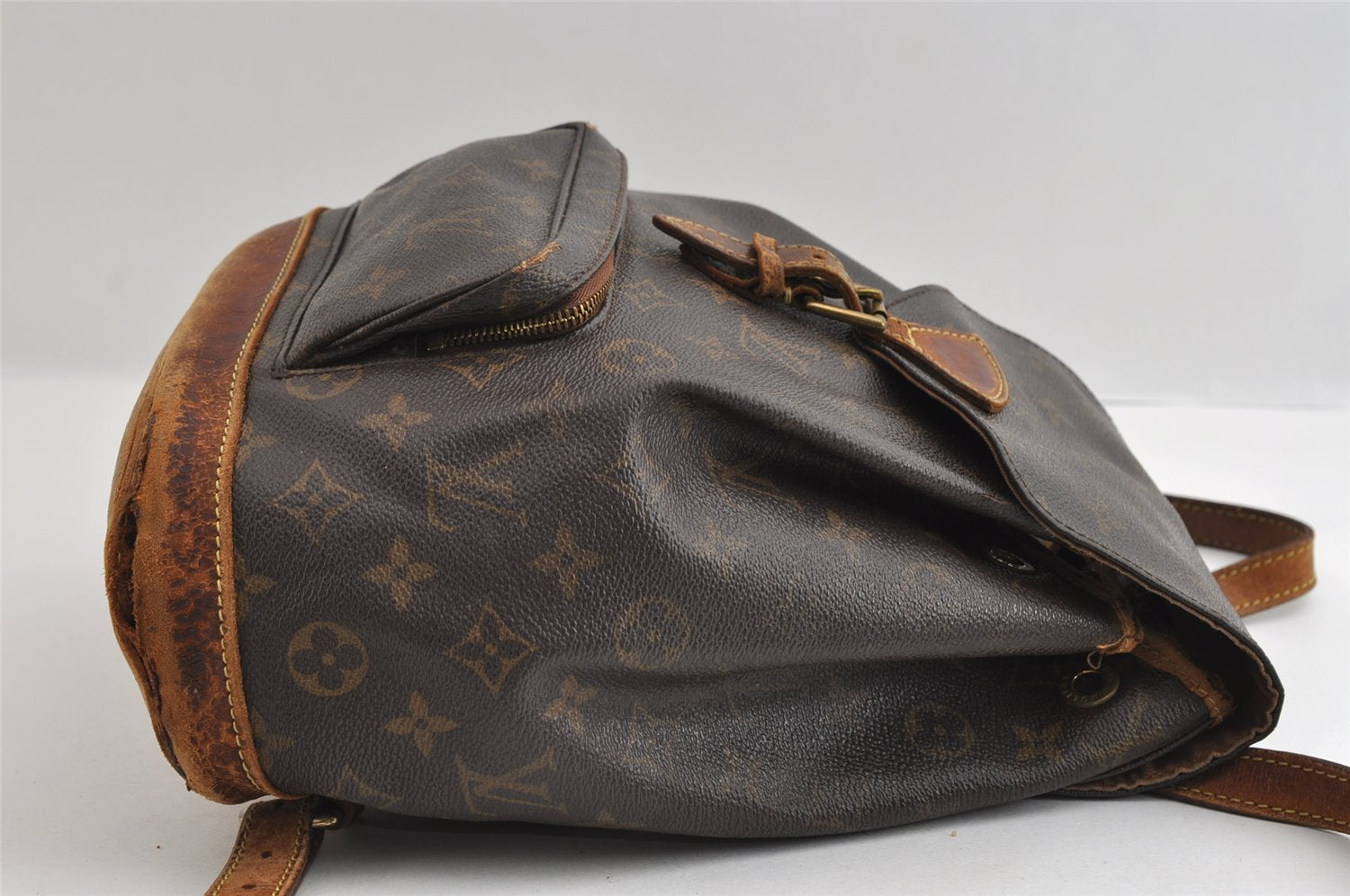 Authentic Louis Vuitton Monogram Montsouris MM Backpack M51136 LV 6413I
