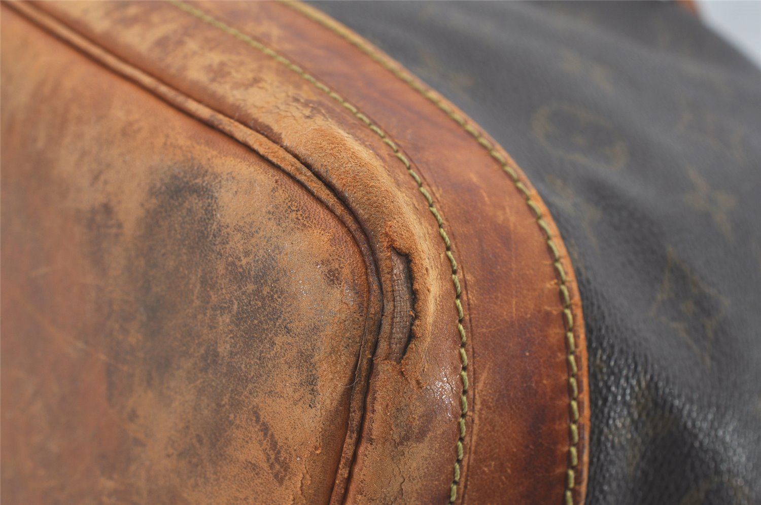 Authentic Louis Vuitton Monogram Noe Shoulder Drawstring Bag M42224 LV 6421I