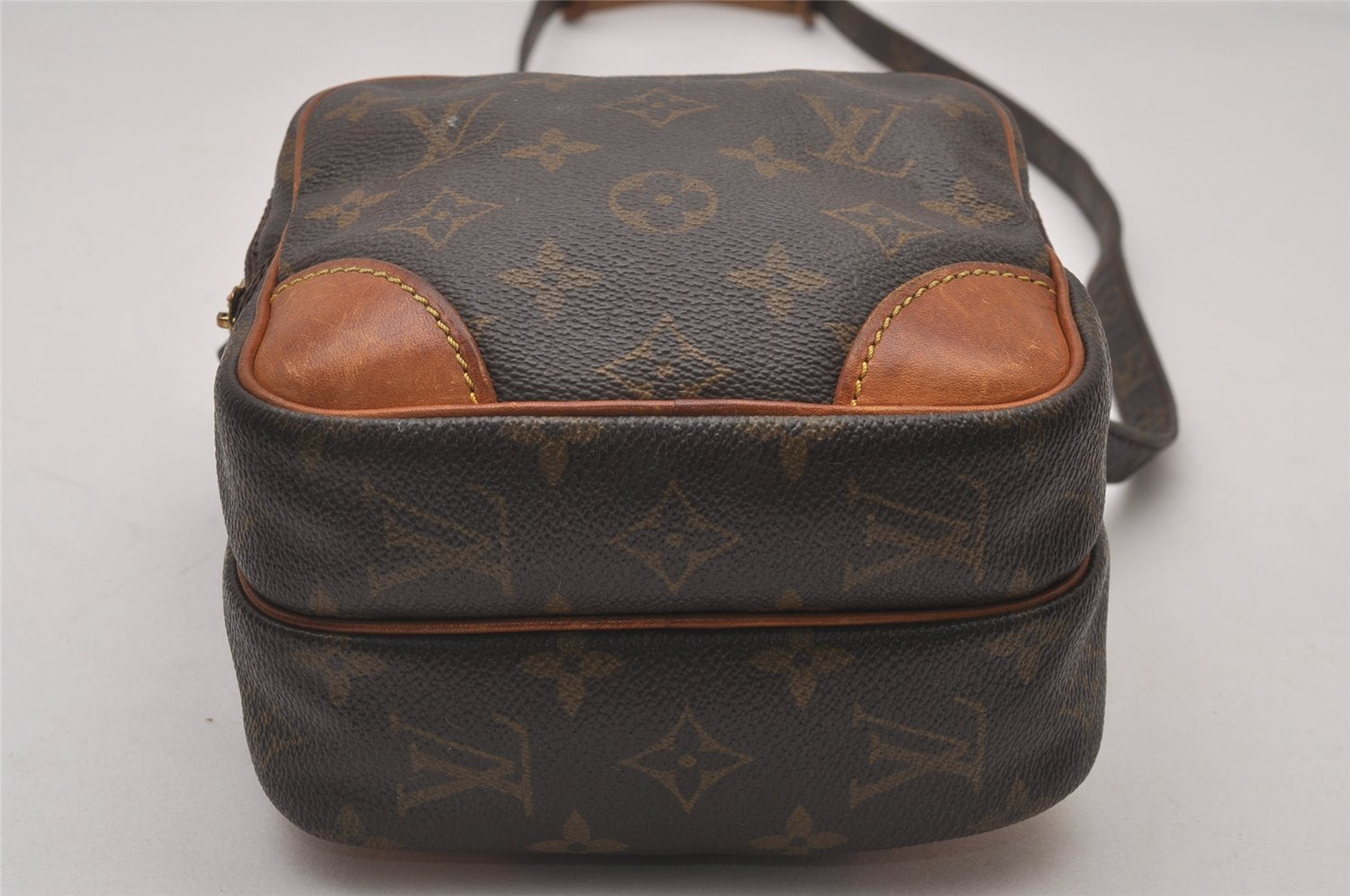 Authentic Louis Vuitton Monogram Amazone Shoulder Cross Bag M45236 LV Junk 6422I
