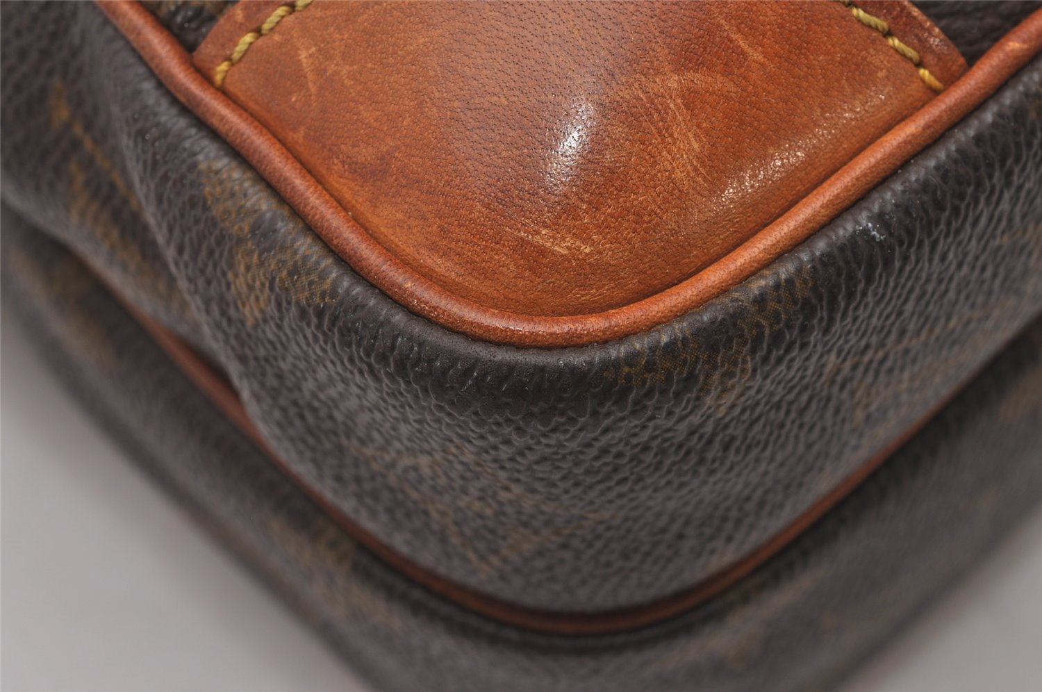 Authentic Louis Vuitton Monogram Amazone Shoulder Cross Bag M45236 LV Junk 6422I