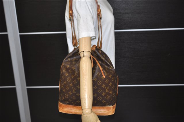 Authentic LOUIS VUITTON Monogram Noe Shoulder Bag Purse M42224 LV 6438C