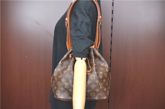 Authentic Louis Vuitton Monogram Petit Noe Shoulder Bag M42226 LV 6444C