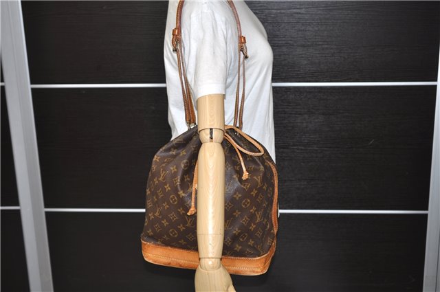 Authentic LOUIS VUITTON Monogram Noe Shoulder Bag M42224 LV 6457C