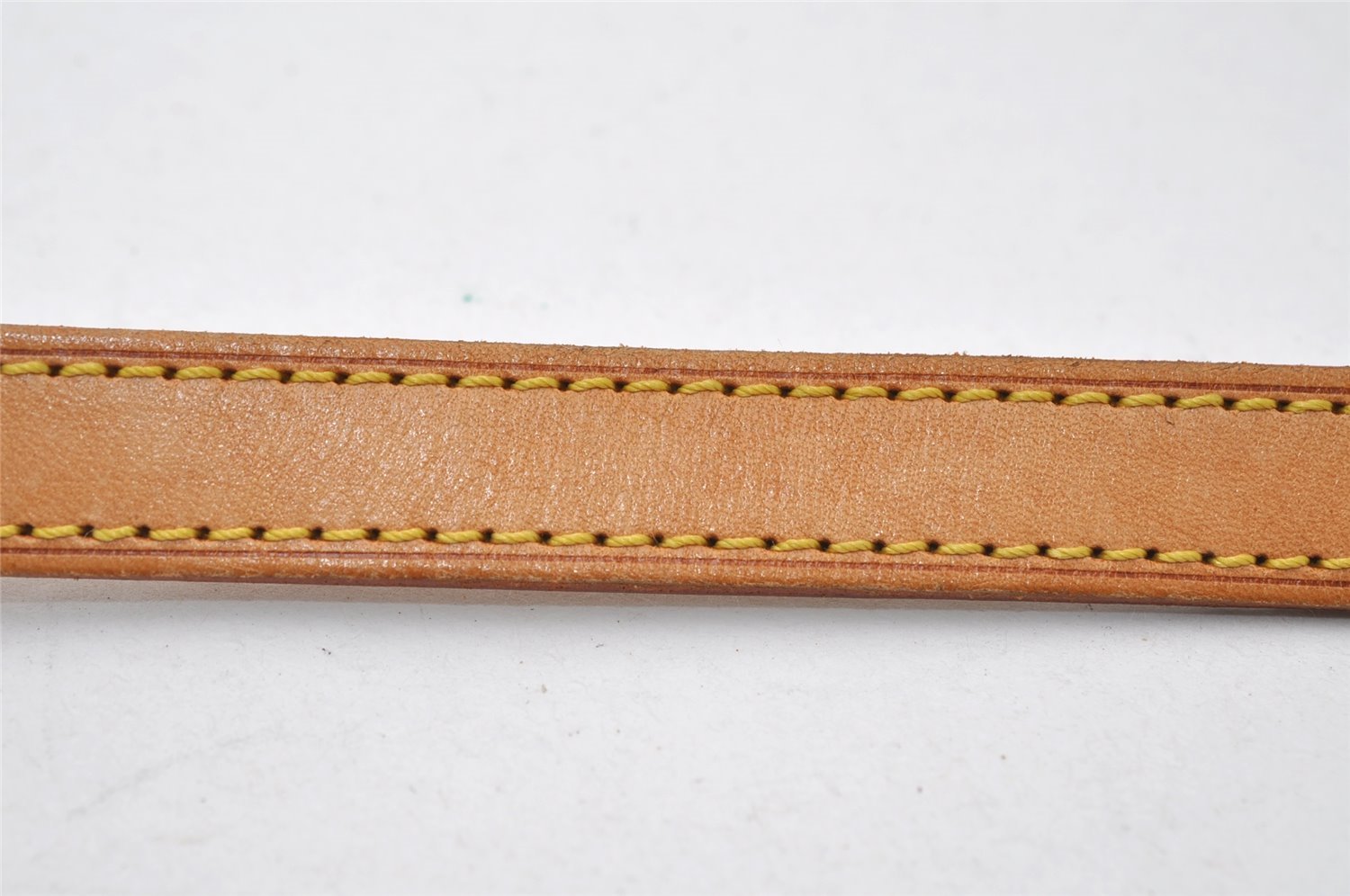 Authentic Louis Vuitton Leather Shoulder Strap For Bucket PM 27.6