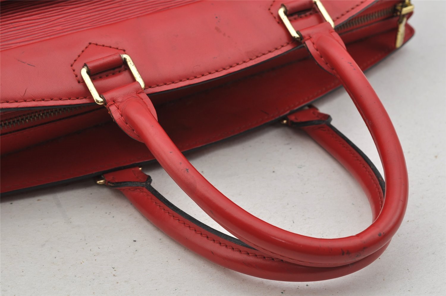 Authentic Louis Vuitton Epi Riviera Hand Bag Red M48187 LV 6477I