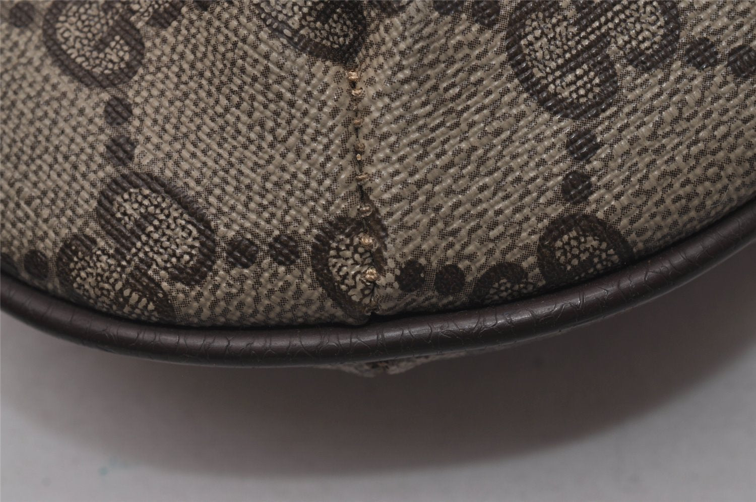 Authentic GUCCI Shoulder Cross Body Bag Purse GG PVC Leather Brown Junk 6482I