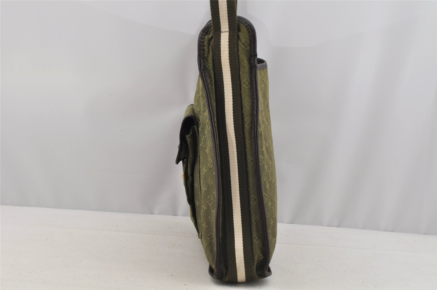 Authentic Louis Vuitton Monogram Mini Besace Mary Kate Shoulder Bag Green 6483I