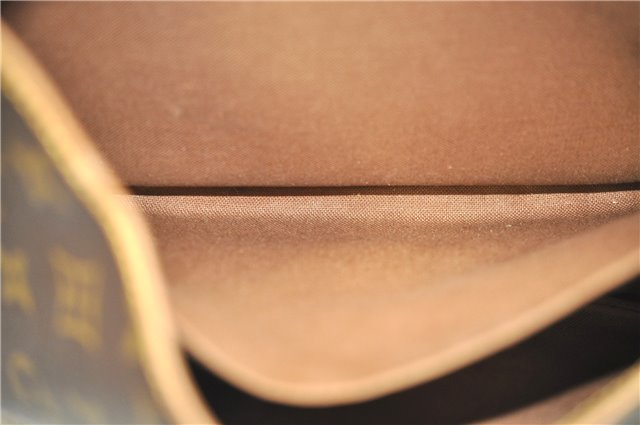 Auth Louis Vuitton Monogram Saumur 30 Shoulder Cross Body Bag M42256 LV 6505D