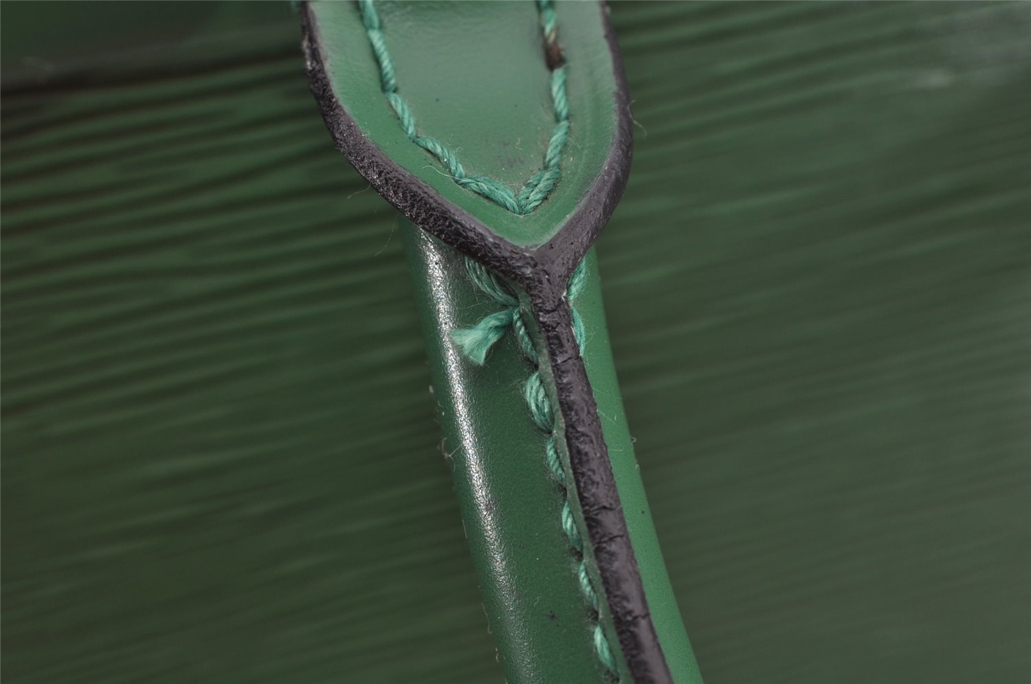 Authentic Louis Vuitton Epi Riviera Hand Bag Green M48184 LV Junk 6505I