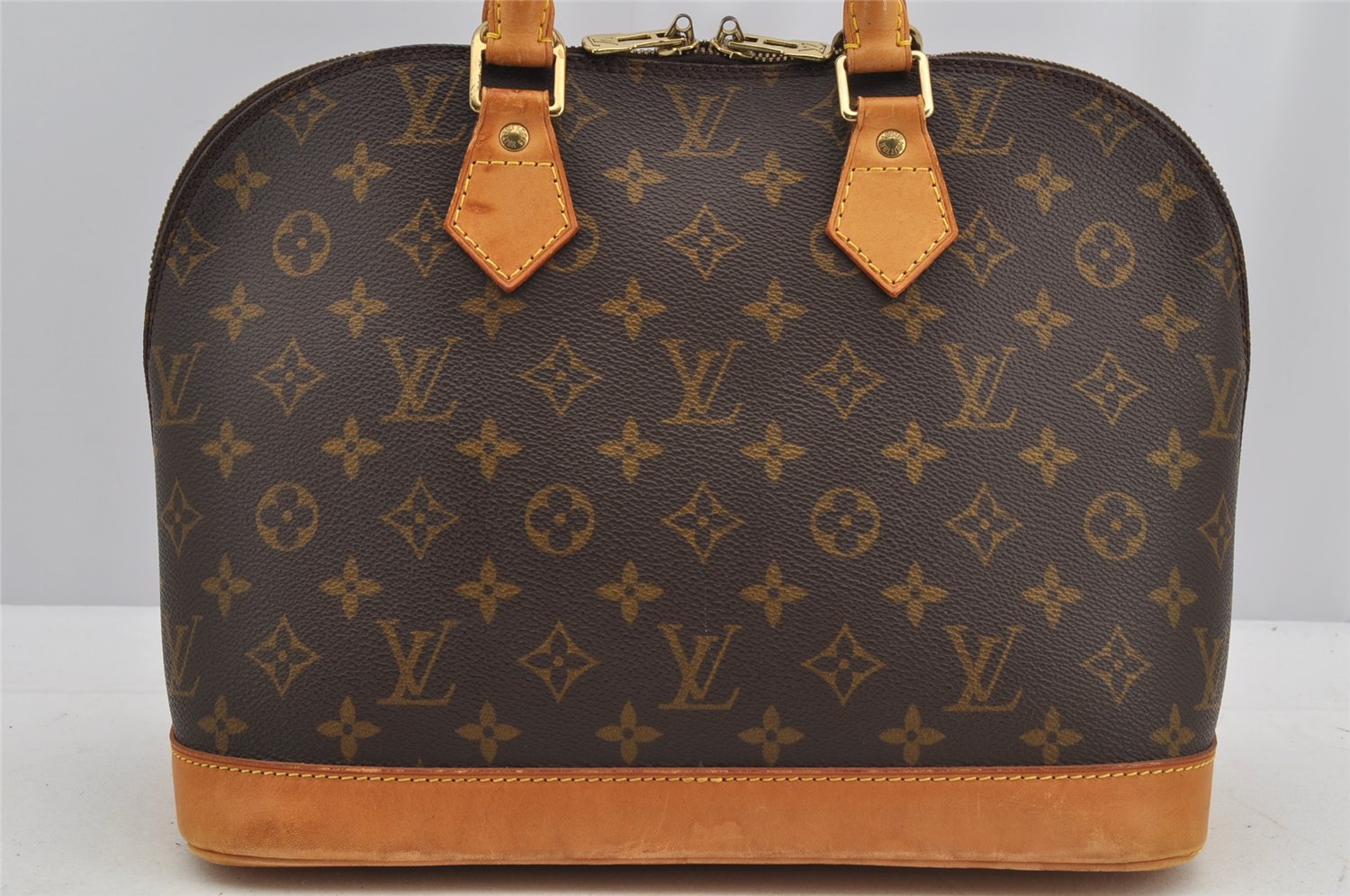 Authentic Louis Vuitton Monogram Alma Hand Bag Purse M51130 LV 6506I