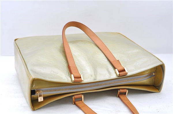 Auth LOUIS VUITTON Vernis Columbus Shoulder Tote Bag Light Green M91028 LV 6536C